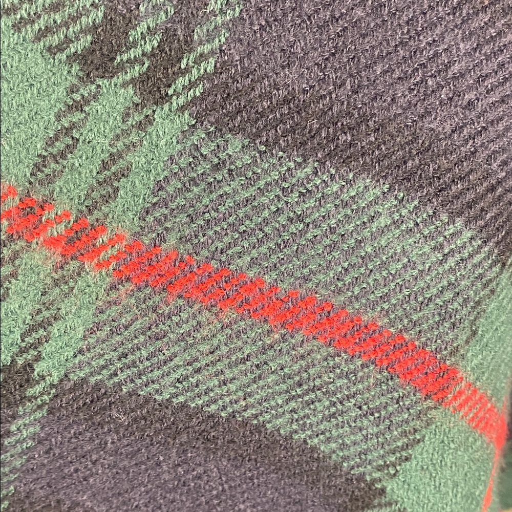 LA Express Acrylic Plaid Tartan Green Navy Versatile Wrap Shawl One Size - Picture 10 of 12